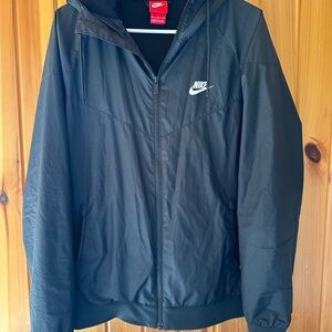 Nike Men's Black Windbreaker